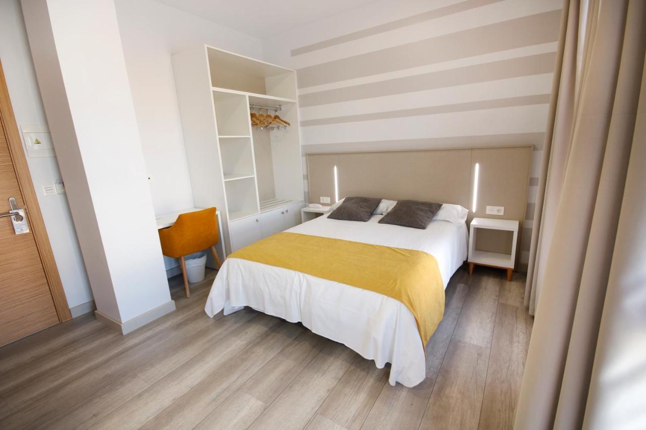 מונסטריו Hotel Leo מראה חיצוני תמונה