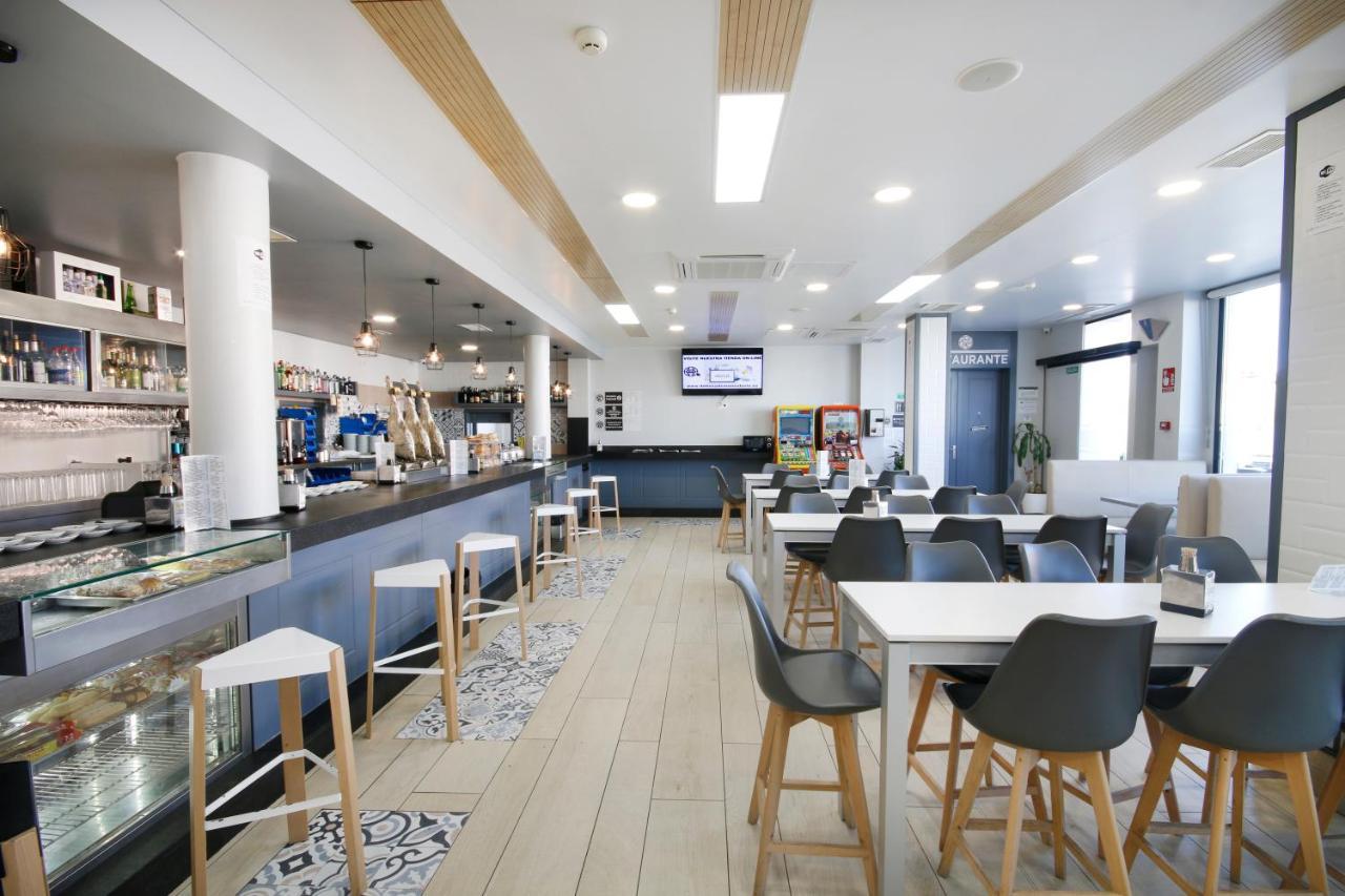 מונסטריו Hotel Leo מראה חיצוני תמונה