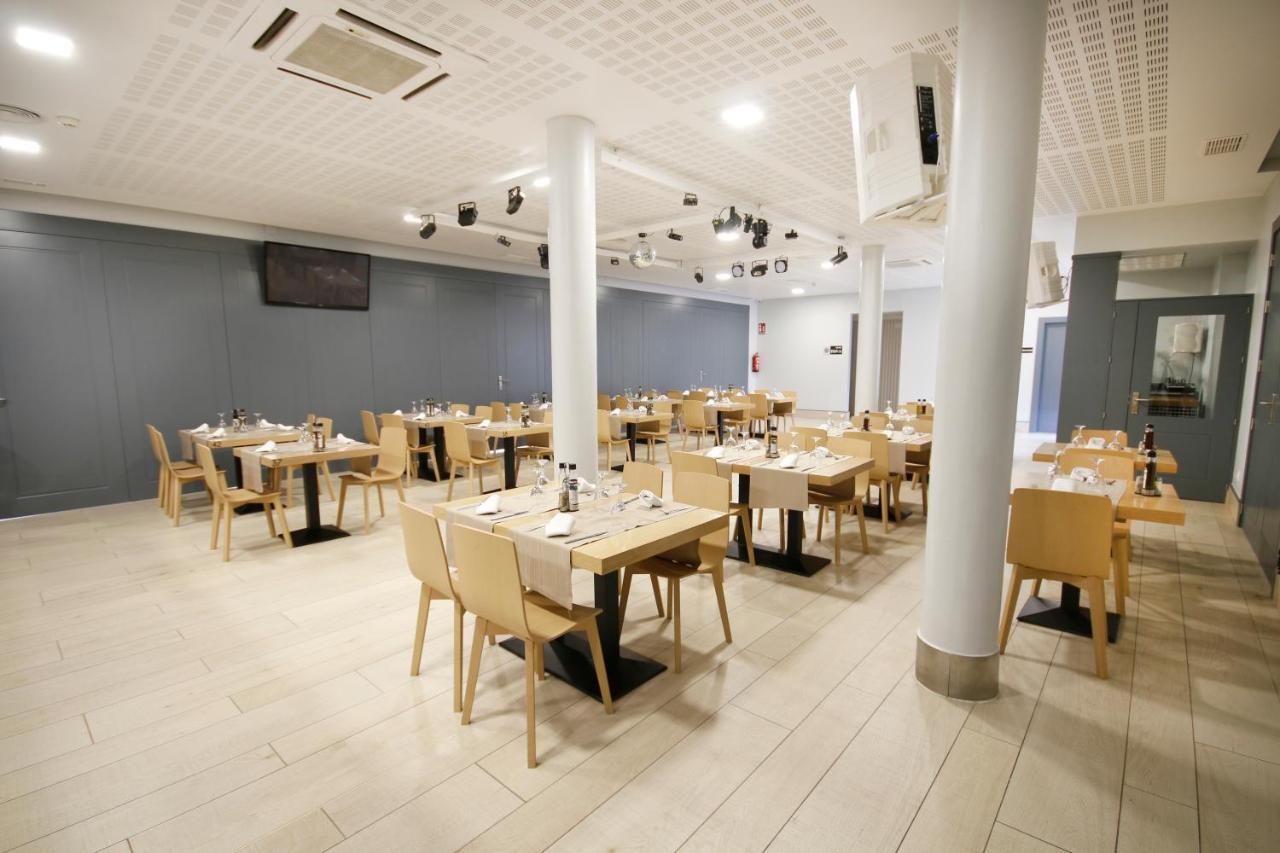 מונסטריו Hotel Leo מראה חיצוני תמונה