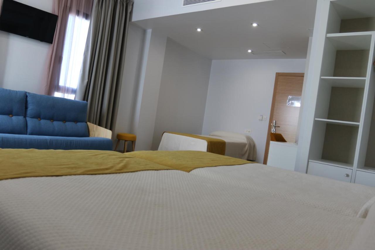 מונסטריו Hotel Leo מראה חיצוני תמונה