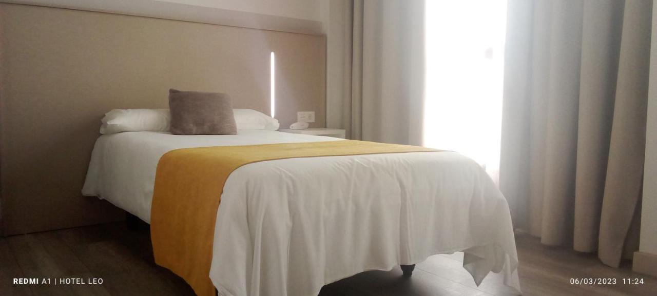 מונסטריו Hotel Leo מראה חיצוני תמונה